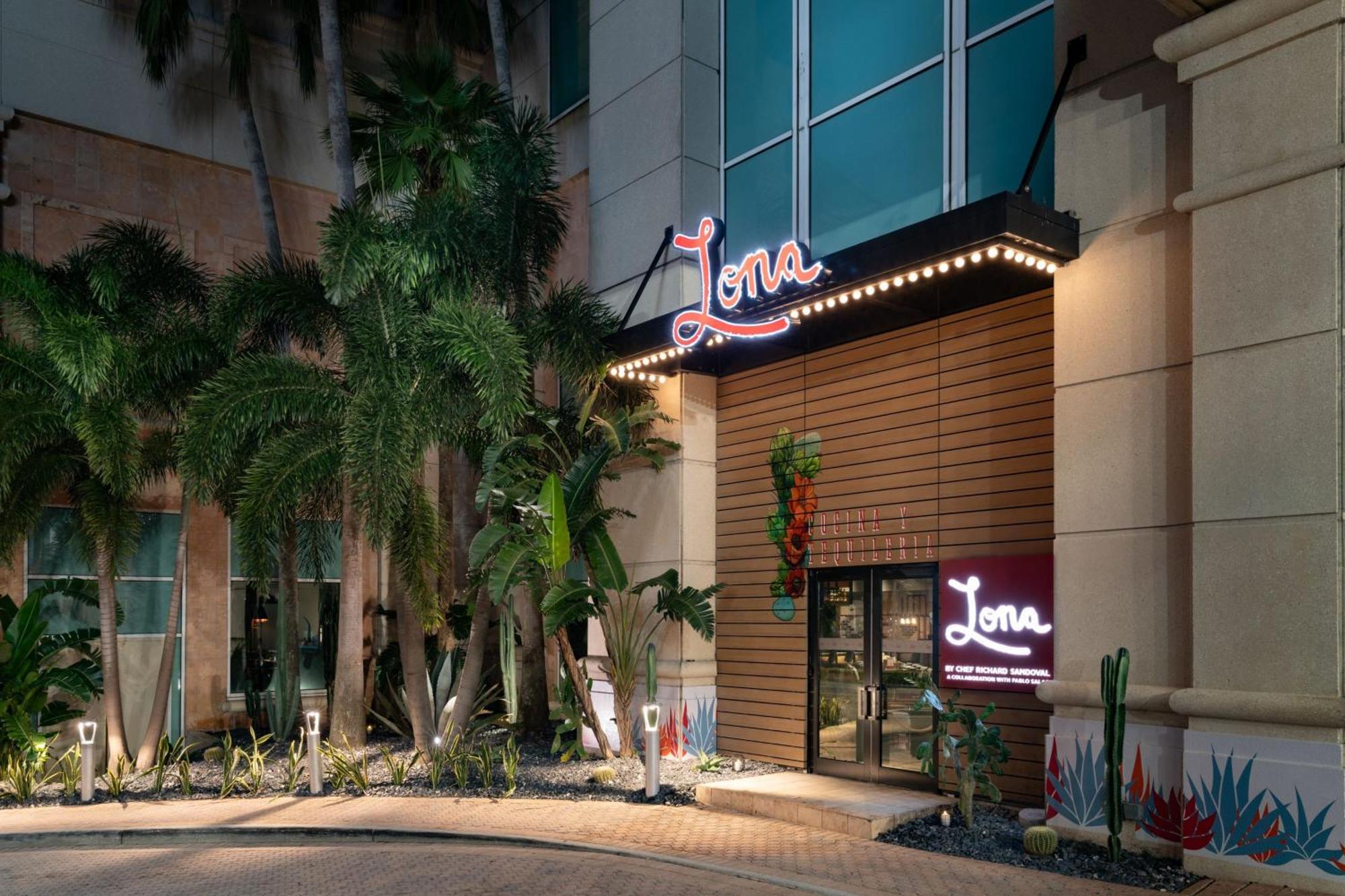 Tampa Marriott Water Street Hotel Exterior photo